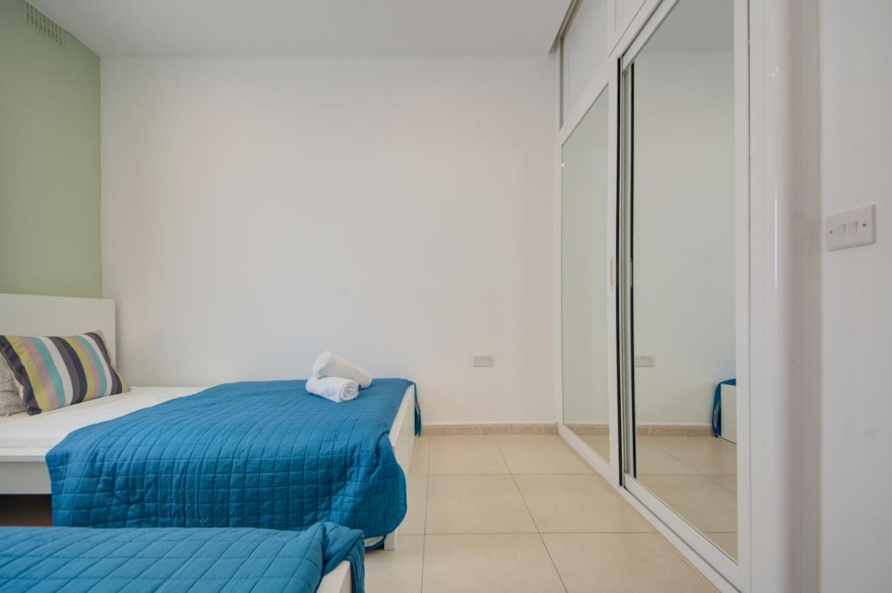 Azure Haven - Gzira Apartments And Penthouse By Shortletsmalta Ngoại thất bức ảnh