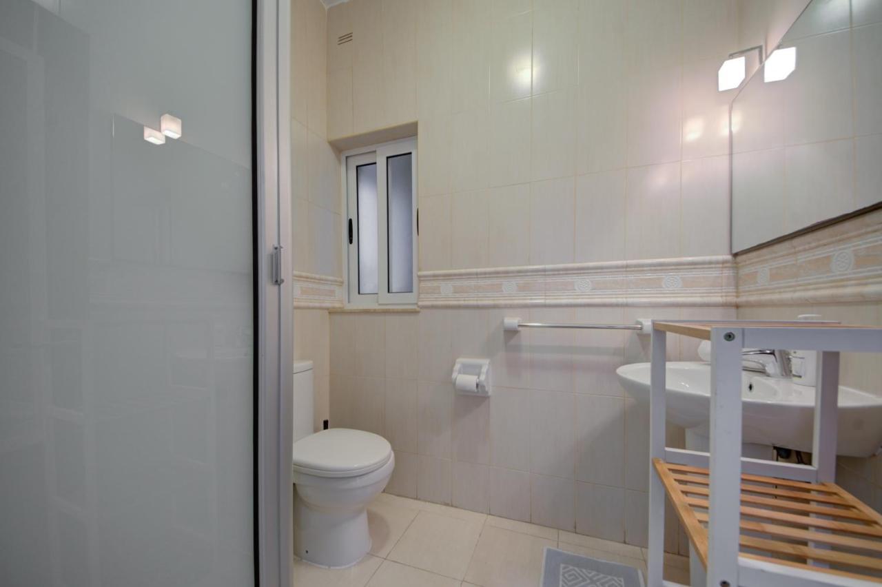 Azure Haven - Gzira Apartments And Penthouse By Shortletsmalta Ngoại thất bức ảnh